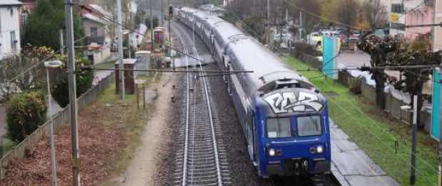 viol-train-versailles